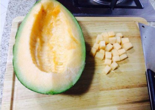 羊吃哈密瓜发胖吗视频大全,揭秘动物饮食与体重变化的趣味实验